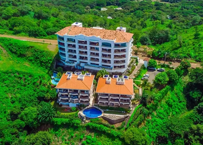 2br, Luxury Escape With Pool, Balcony And Views * Playa Flamingo