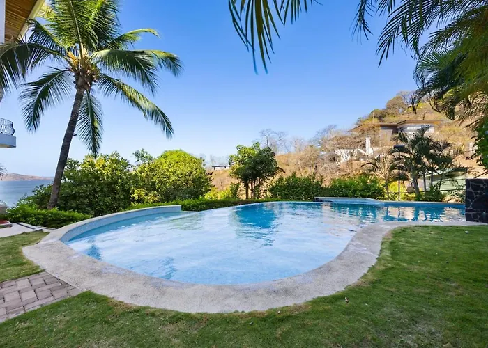 2br, Luxury Escape With Pool, Balcony And Views Apartment